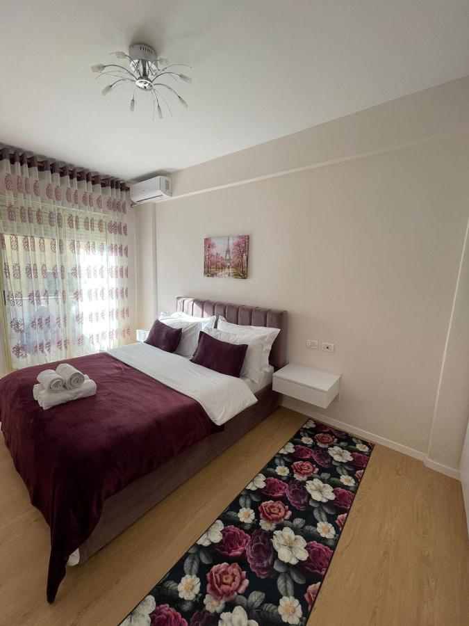 New In Center Of Apartman *